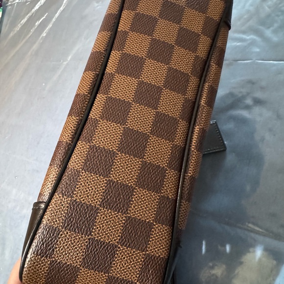 Louis Vuitton Odeon PM Crossbody - Picture 5 of 16